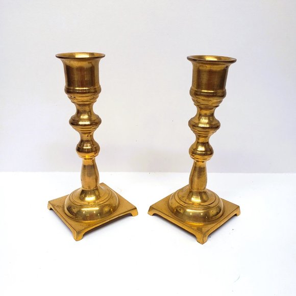 Pair of Vintage Brass Candle Sticks Taper Holders 5" Tall Lot Set Made in Taiwan - Picture 3 of 8